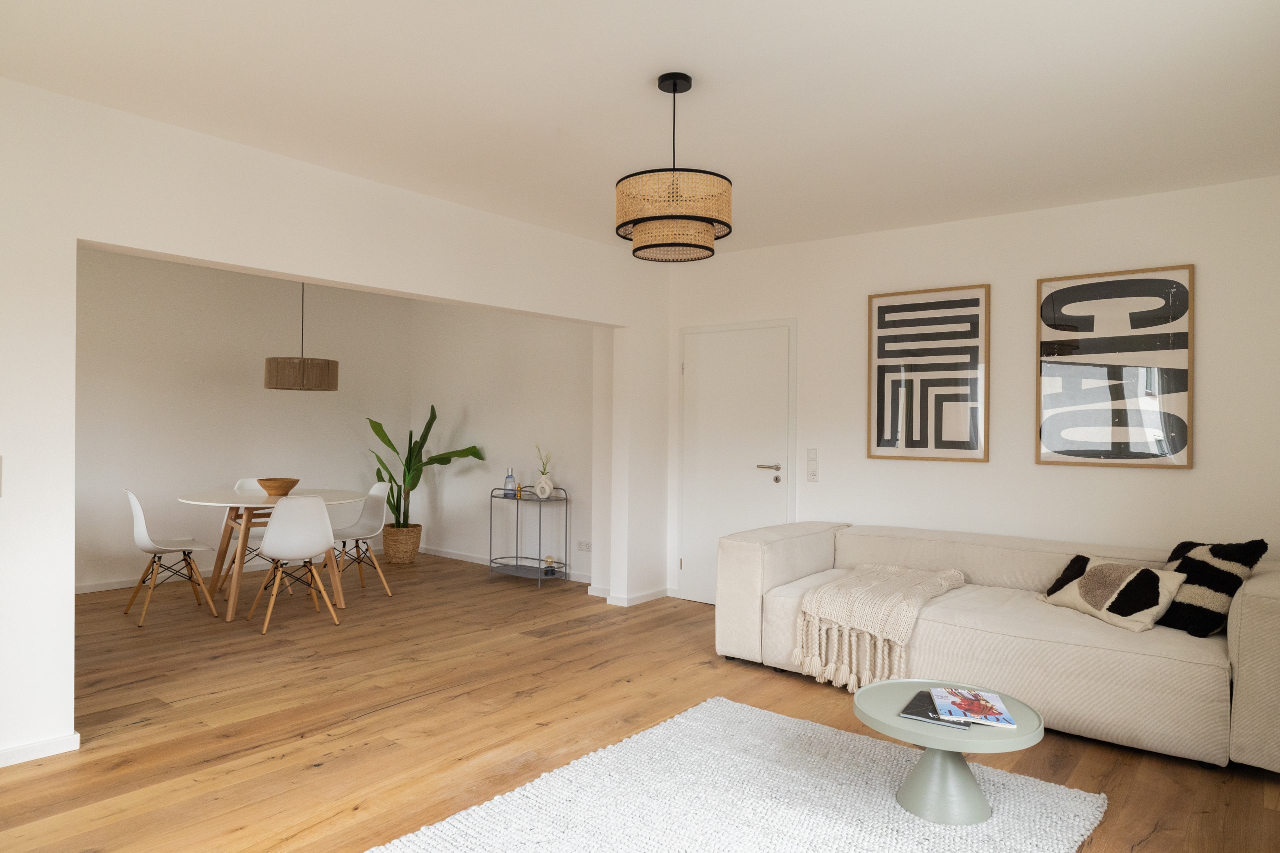 Sanierte 4-Zimmer-Wohnung in Königstein im Taunus mit großem Balkon